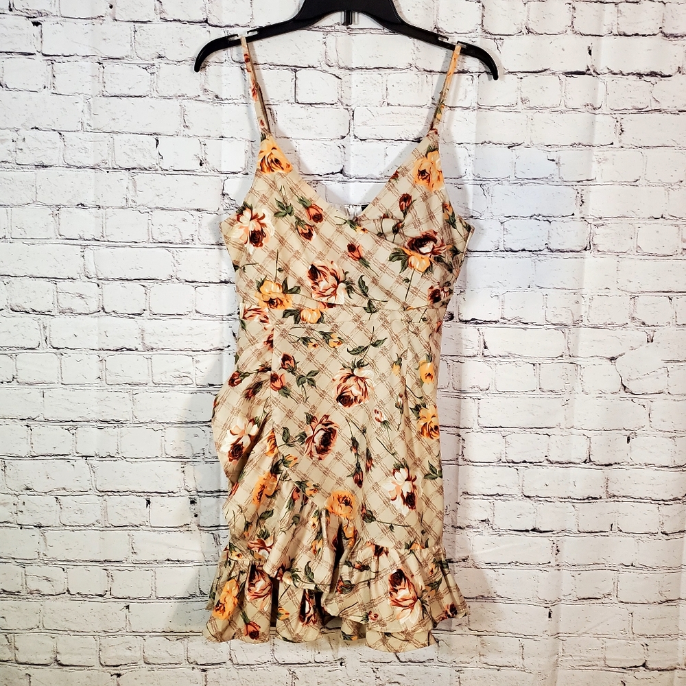 LUCKY LEAVES Tan Multicolor Floral Faux Wrap Ruffle Summer Dress L Vacation